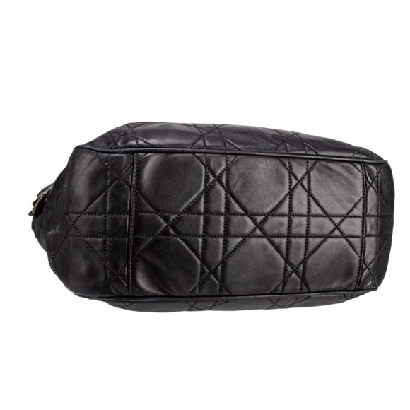 ❤️SOLD ❤️ Christian Dior drawstring tote bucket bag - Picture 6 of 11